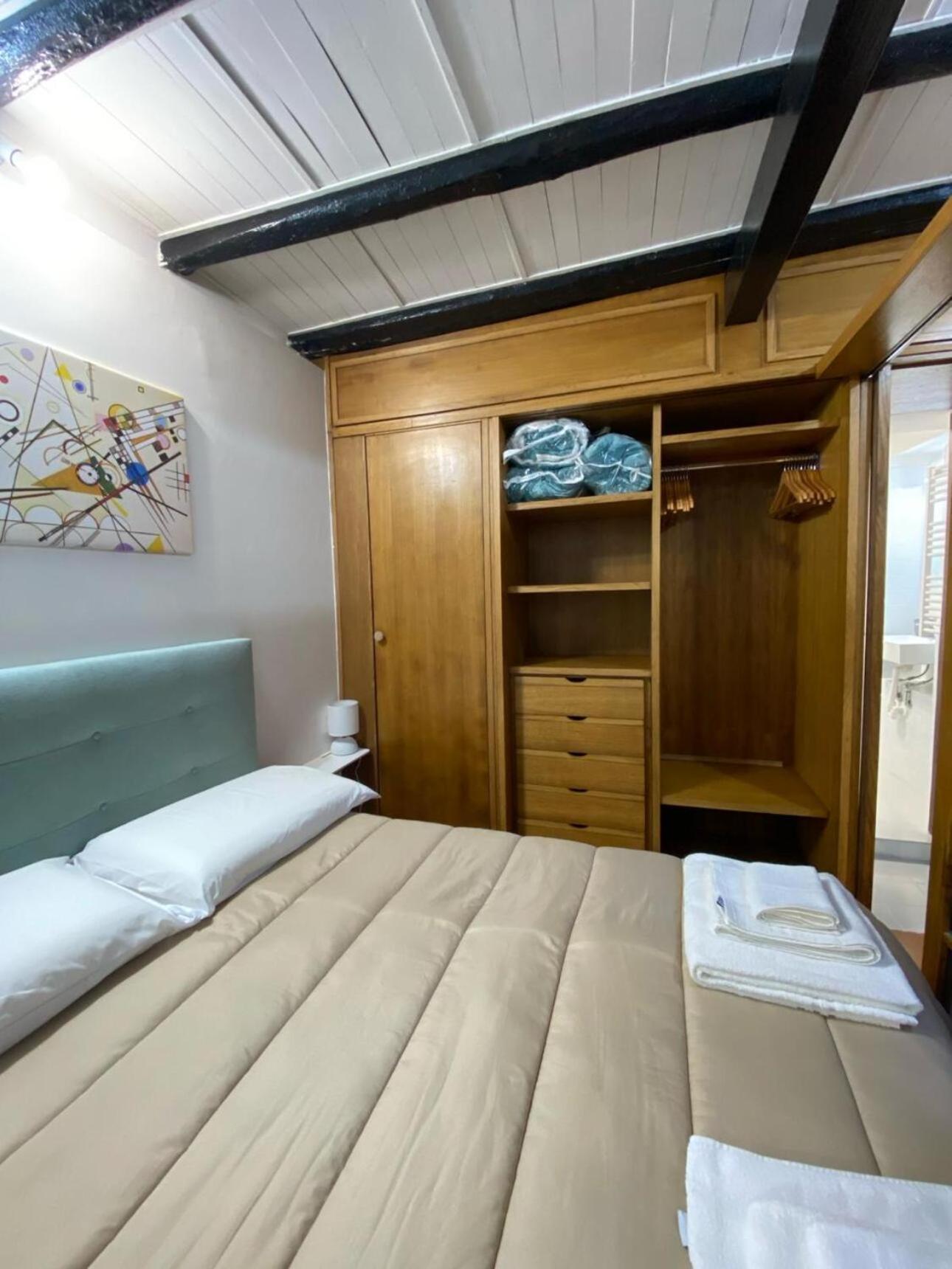 Casa Vicolo Moroni - Trastevere Рим Екстер'єр фото