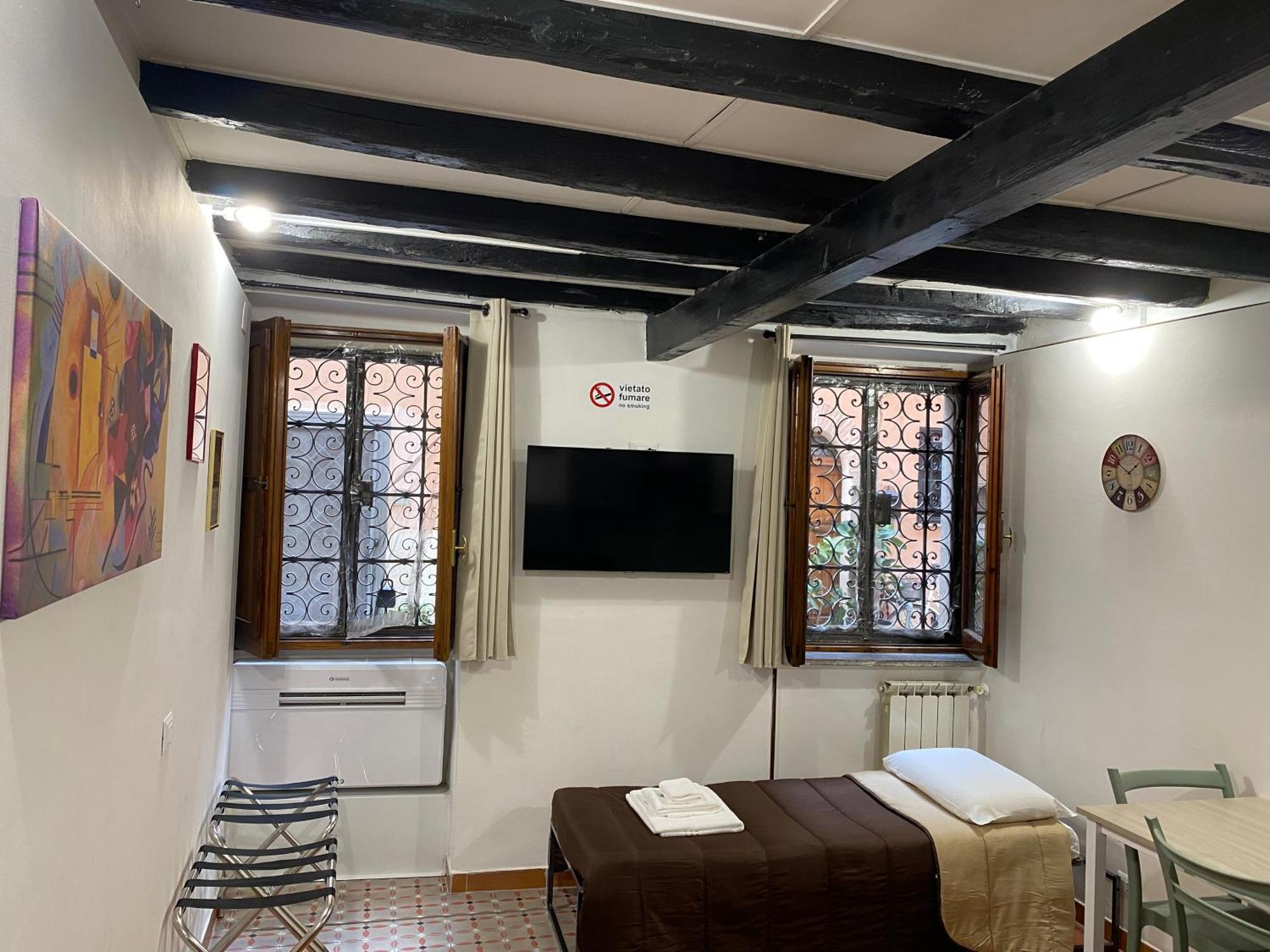 Casa Vicolo Moroni - Trastevere Рим Екстер'єр фото